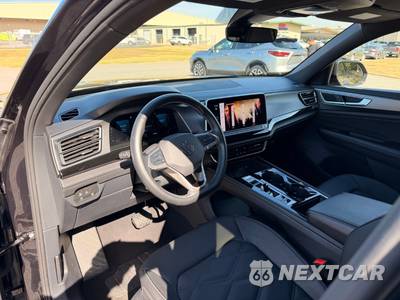 2025 Volkswagen Atlas Cross Sport 2.0T SE w/Technology - zdjęcie 9 z 34 - miniatura