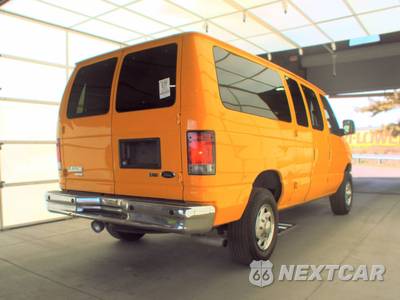 2014 Ford E-250 Commercial Cargo Van 138.0" WB - zdjęcie 4 z 31 - miniatura