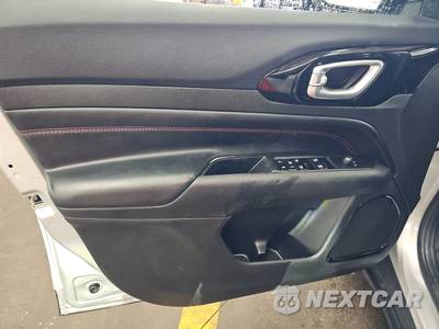 2025 Jeep Compass Trailhawk - zdjęcie 9 z 26 - miniatura
