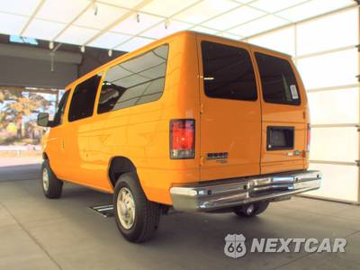 2014 Ford E-250 Commercial Cargo Van 138.0" WB - zdjęcie 6 z 31 - miniatura