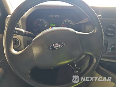2014 Ford E-250 Commercial Cargo Van 138.0" WB - zdjęcie 10 z 31 - miniatura