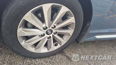 2017 Hyundai Sonata Sport - zdjęcie 22 z 42 - miniatura
