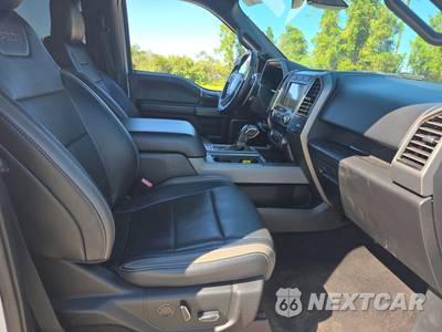 2018 Ford F-150 Raptor Crew Cab Short Bed - zdjęcie 8 z 34 - miniatura