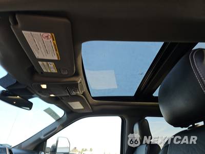2021 Ford Super Duty F-250 Lariat Crew Cab Medium Bed - zdjęcie 17 z 27 - miniatura