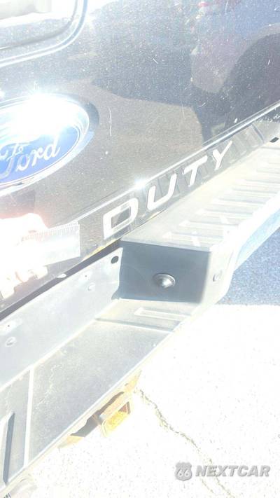 2013 Ford Super Duty F-350 Lariat Crew Cab Medium Bed - zdjęcie 31 z 49 - miniatura