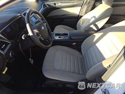 2017 Ford Fusion S - zdjęcie 7 z 23 - miniatura