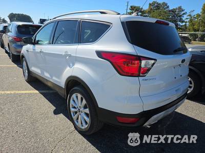 2019 Ford Escape SEL - zdjęcie 6 z 24 - miniatura