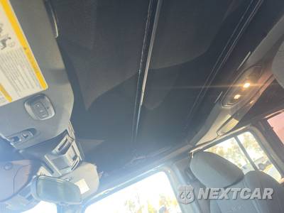 2024 Jeep Wrangler 4xe 4 Door Sahara - zdjęcie 17 z 33 - miniatura