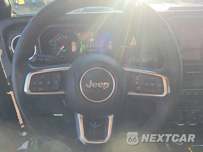 2024 Jeep Wrangler 4xe 4 Door Sahara - zdjęcie 10 z 43 - miniatura