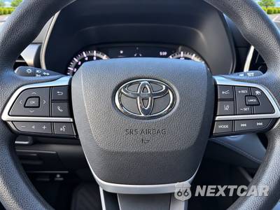 2023 Toyota Highlander L - zdjęcie 15 z 17 - miniatura