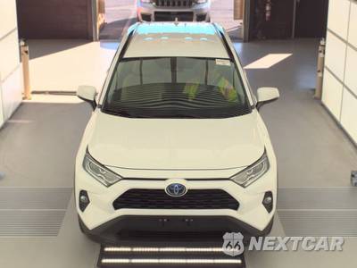 2021 Toyota RAV4 Hybrid XLE - zdjęcie 2 z 33 - miniatura