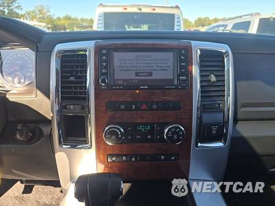 2012 Ram 1500 Laramie Crew Cab Short Bed - zdjęcie 11 z 21 - miniatura