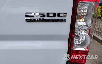 2025 Ram ProMaster 2500 Cargo Van Tradesman w/Passenger Seat Low Roof 136.0" WB - zdjęcie 7 z 29 - miniatura