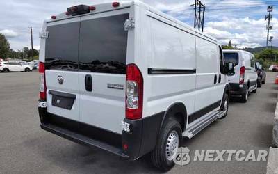2025 Ram ProMaster 2500 Cargo Van Tradesman w/Passenger Seat Low Roof 136.0" WB - zdjęcie 3 z 29 - miniatura