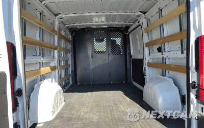 2025 Ram ProMaster 2500 Cargo Van Tradesman w/Passenger Seat Low Roof 136.0" WB - zdjęcie 8 z 25 - miniatura