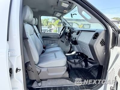 2015 Ford Super Duty F-250 XL Crew Cab Long Bed - zdjęcie 17 z 20 - miniatura