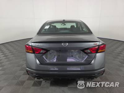 2024 Nissan Altima SR - zdjęcie 5 z 17 - miniatura