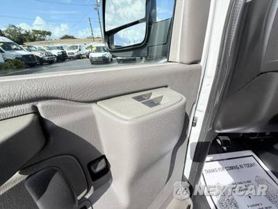 2019 Chevrolet Express 2500 Cargo Van 1WT 155.0" WB - zdjęcie 14 z 22 - miniatura