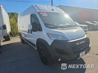 2025 Ram ProMaster 3500 Cargo Van Tradesman w/Passenger Seat High Roof 159.0" WB - zdjęcie 3 z 29 - miniatura