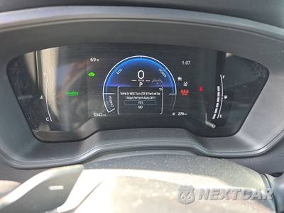 2026 Toyota Corolla Cross Hybrid SE - zdjęcie 12 z 23 - miniatura