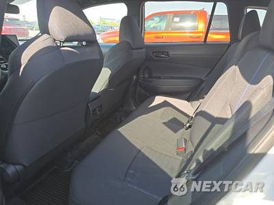 2026 Toyota Corolla Cross Hybrid SE - zdjęcie 13 z 23 - miniatura