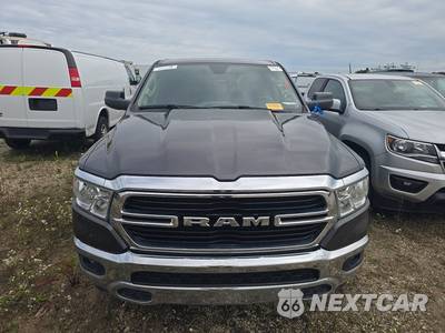 2020 Ram 1500 Big Horn Crew Cab Short Bed - zdjęcie 2 z 23 - miniatura