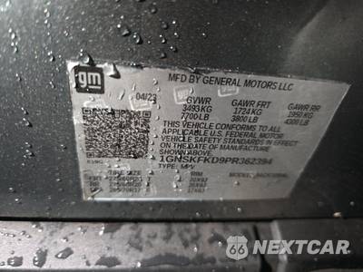 2023 Chevrolet Suburban Premier 1LZ - zdjęcie 15 z 41 - miniatura