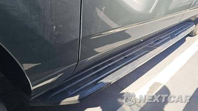2023 Chevrolet Suburban Premier 1LZ - zdjęcie 40 z 41 - miniatura