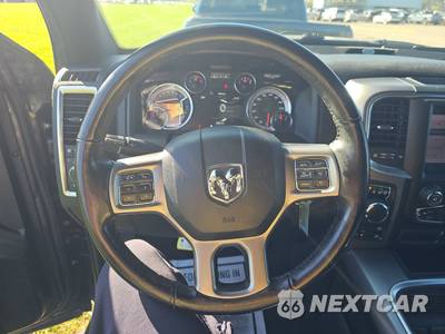 2022 Ram 1500 Classic Warlock Crew Cab Short Bed - zdjęcie 10 z 29 - miniatura