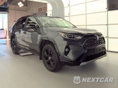 2021 Toyota RAV4 Hybrid XSE - zdjęcie 3 z 41 - miniatura