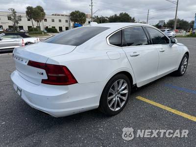 2017 Volvo S90 T6 Momentum - zdjęcie 4 z 12 - miniatura