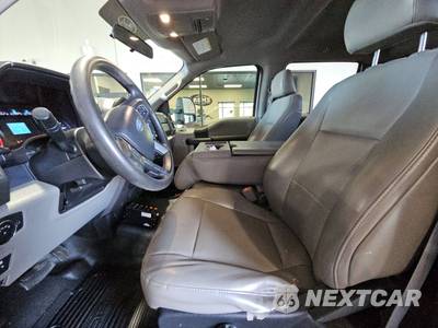 2019 Ford Super Duty F-450 Cab Chassis XL Crew Cab DRW - zdjęcie 7 z 18 - miniatura