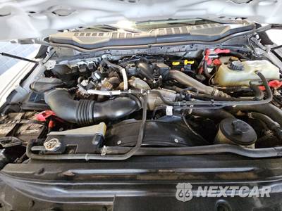 2019 Ford Super Duty F-450 Cab Chassis XL Crew Cab DRW - zdjęcie 15 z 18 - miniatura
