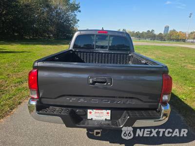 2018 Toyota Tacoma TRD Off-Road Extended Cab Long Bed w/Rear Doors - zdjęcie 8 z 25 - miniatura