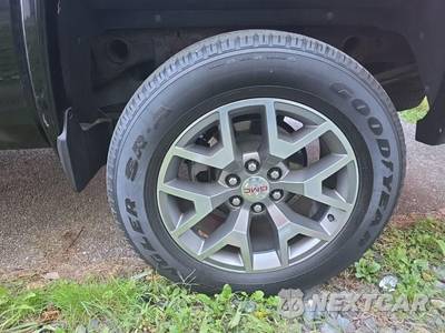2015 GMC Sierra 1500 Denali Crew Cab Short Bed 5SA - zdjęcie 11 z 22 - miniatura