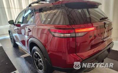 2024 Nissan Pathfinder Rock Creek - zdjęcie 4 z 37 - miniatura