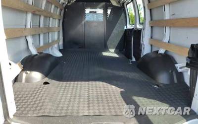 2025 Chevrolet Express 2500 Cargo Van 1WT 135.0" WB - zdjęcie 8 z 27 - miniatura