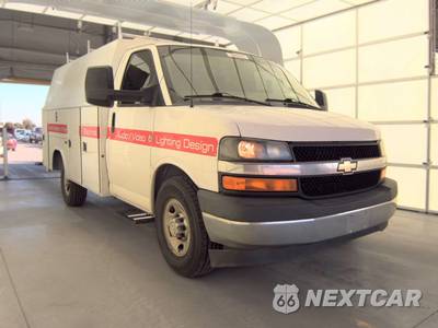 2017 Chevrolet Express 3500 Cutaway 1WT - zdjęcie 3 z 18 - miniatura