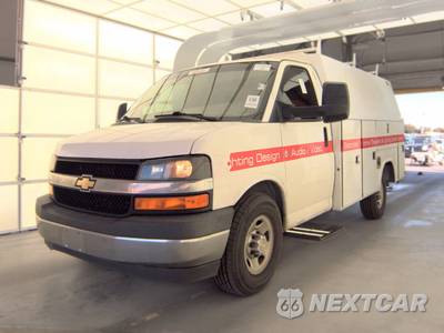 2017 Chevrolet Express 3500 Cutaway 1WT