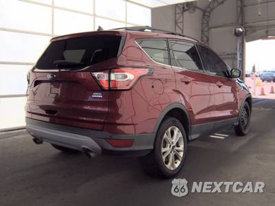 2018 Ford Escape SEL - zdjęcie 4 z 34 - miniatura