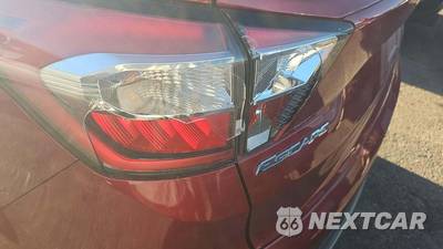 2018 Ford Escape SEL - zdjęcie 31 z 34 - miniatura