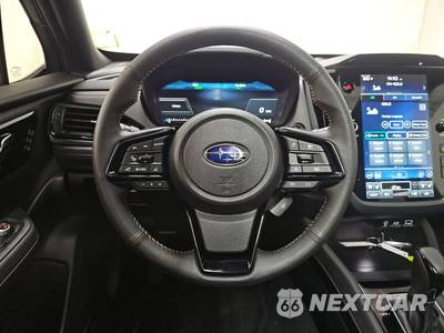 2025 Subaru Forester Hybrid Touring - zdjęcie 10 z 26 - miniatura