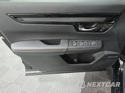 2023 Honda CR-V Hybrid Sport Touring - zdjęcie 9 z 35 - miniatura