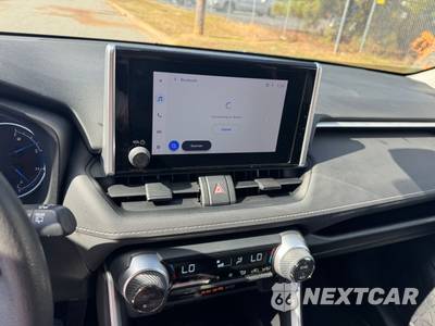 2023 Toyota RAV4 Hybrid LE - zdjęcie 19 z 30 - miniatura