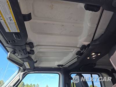 2023 Jeep Gladiator Rubicon Crew Cab Medium Bed - zdjęcie 18 z 28 - miniatura
