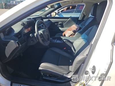 2025 Lexus ES 350 - zdjęcie 7 z 27 - miniatura