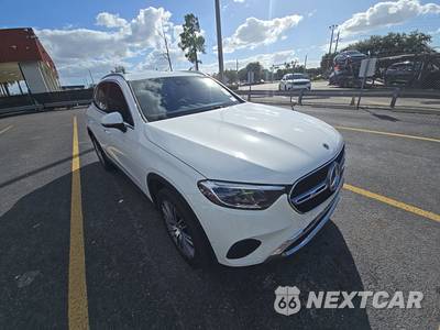 2025 Mercedes-Benz GLC 300 - zdjęcie 3 z 27 - miniatura