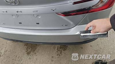 2025 Toyota Camry LE - zdjęcie 38 z 39 - miniatura
