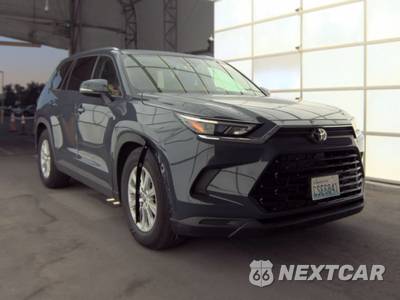 2025 Toyota Grand Highlander XLE - zdjęcie 3 z 32 - miniatura