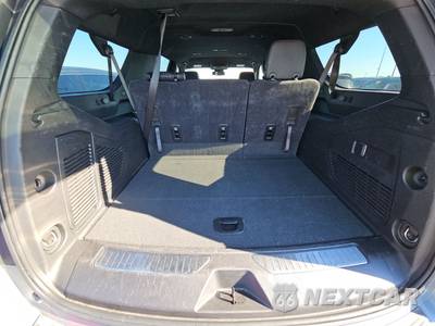 2025 Chevrolet Suburban Z71 2Z7 - zdjęcie 17 z 28 - miniatura